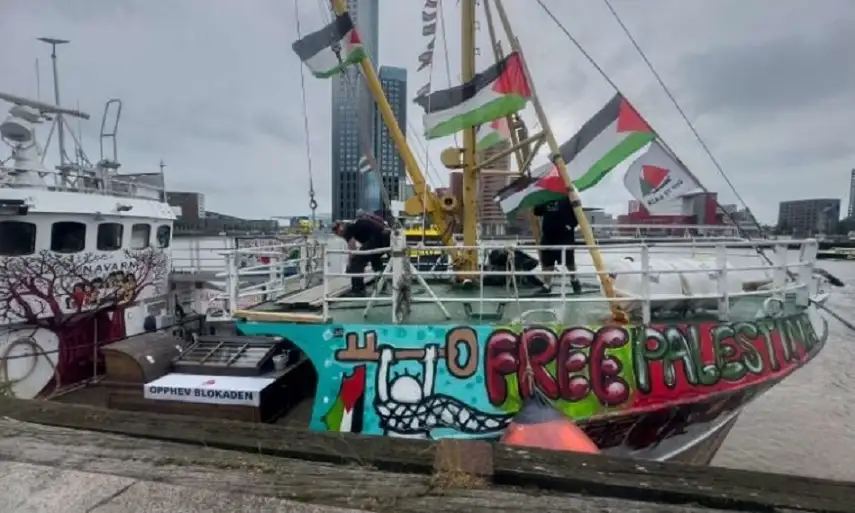 تعرض سفينة تحمل ناشطين ومساعدات إلى