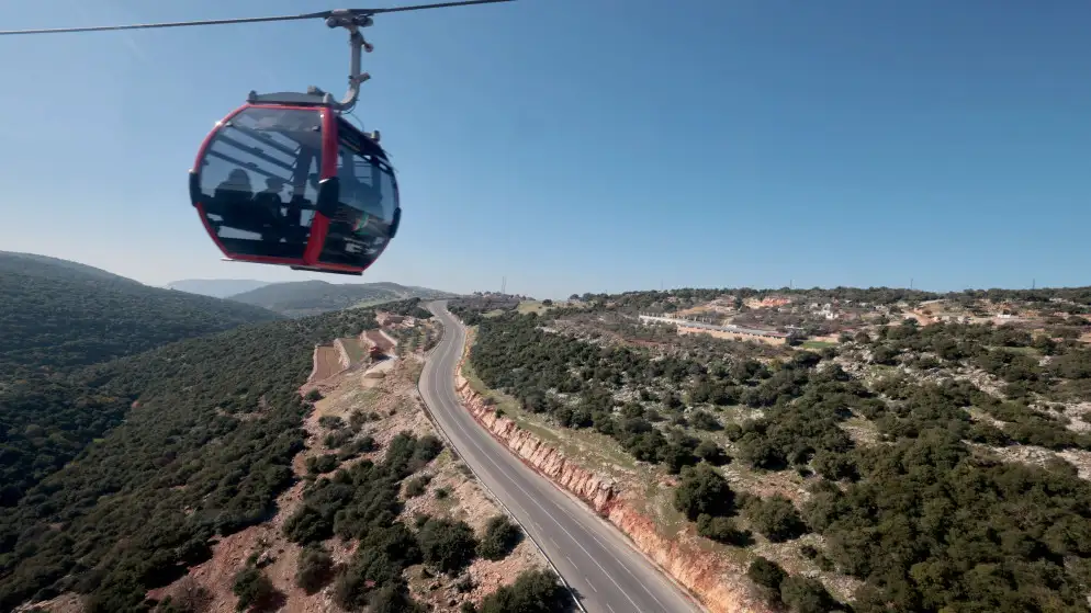 تلفريك عجلون يسجل رقما قياسيا في