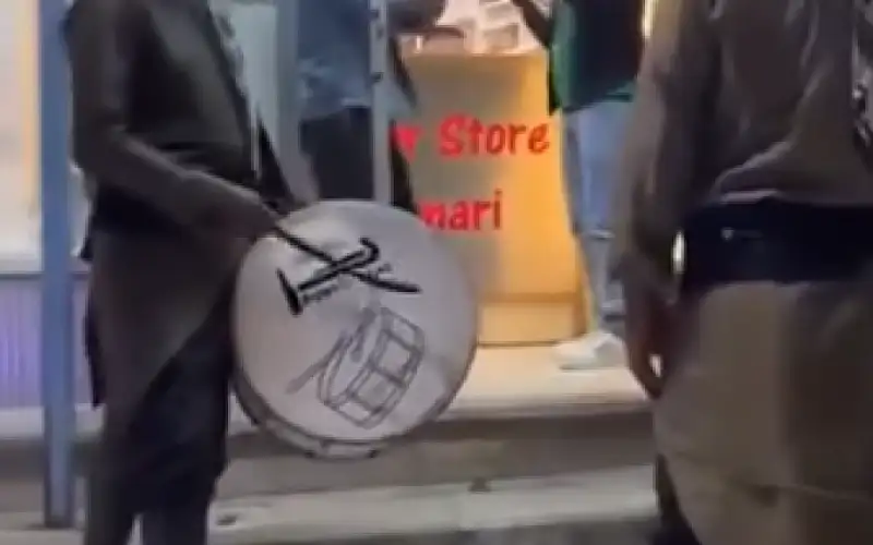 محافظ الزرقاء يغلق خمارة ويحول صاحبها