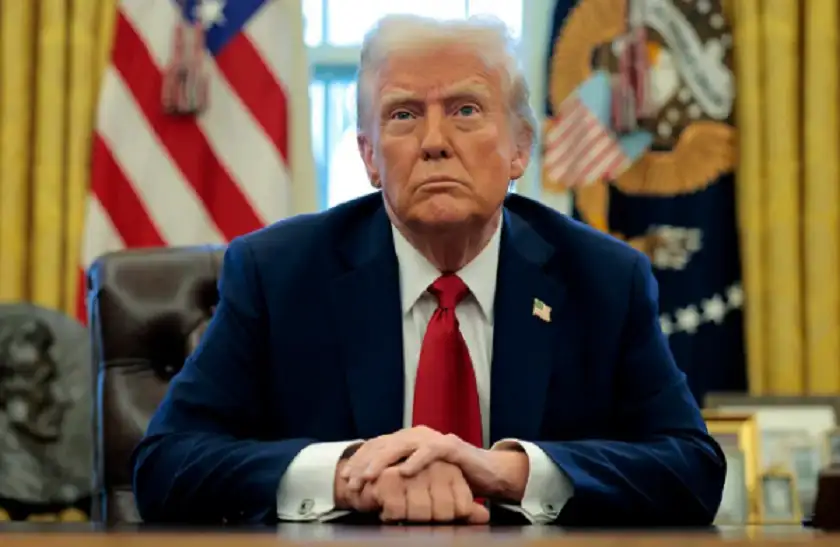 ترامب يؤكد أن الاقتصاد سينتعش مقرا