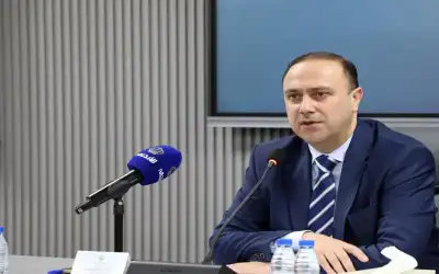 المومني: الحكومة تواصل التزامها بدعم حرية