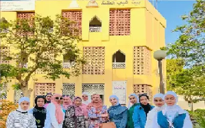 مركز شباب وشابات ذات راس ينفذ