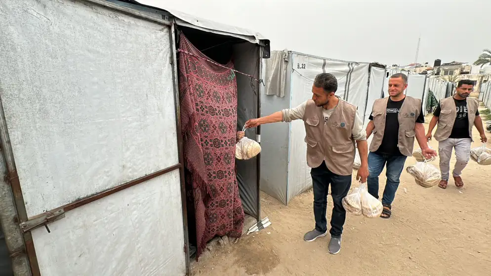 الهيئة الخيرية الهاشمية: مستمرون بتوزيع الخبز