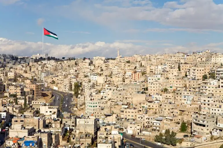 بنك الإسكان يجدد دعمه لمشاريع مؤسسة