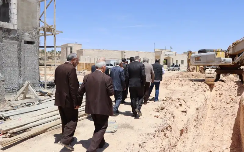 مجلس محافظة الكرك يزور نواة المدينة