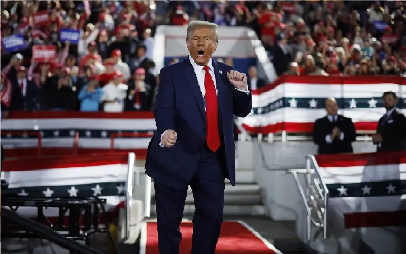 تقرير: السعودية طلبت من ترامب عدم