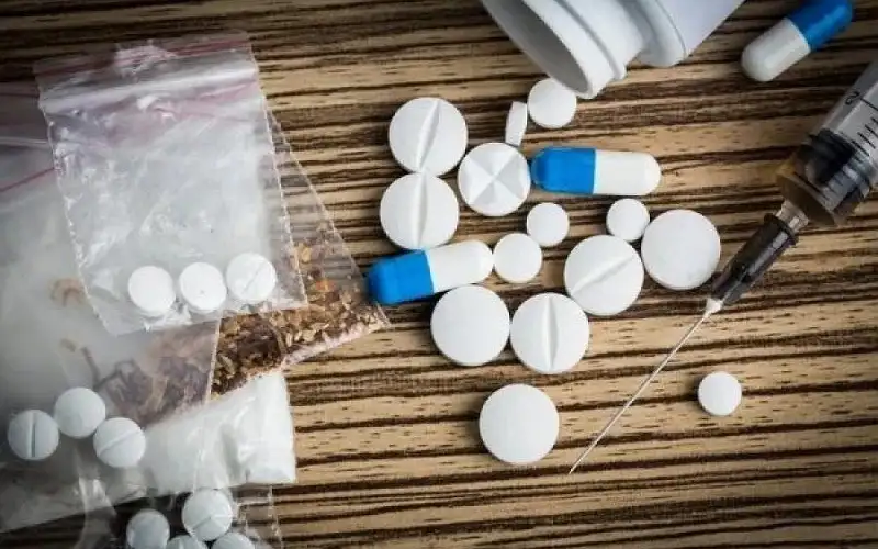 خبيران أمنيان: المخدرات سبب رئيسي لارتكاب