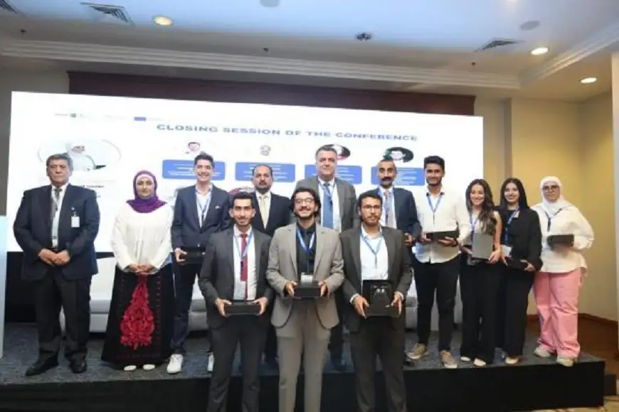 طلبة هندسة عمان الأهلية يحصدون المركز