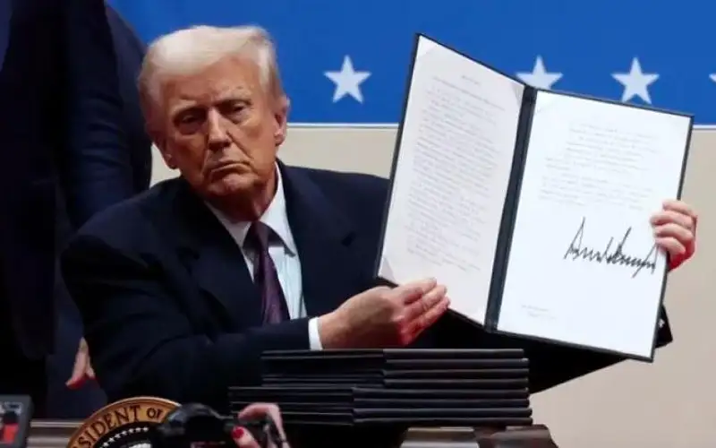 تقارير إعلامية: ترامب سيصدر إعلانا بشأن