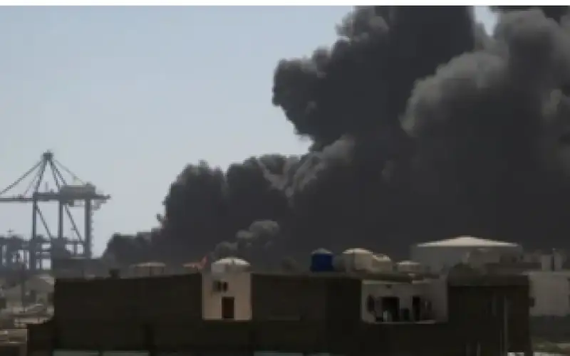 الجيش السوداني يقصف مخازن ومعدات للدعم