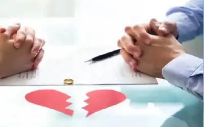 مشروع طلاق خارج المحاكم يشعل الجدل