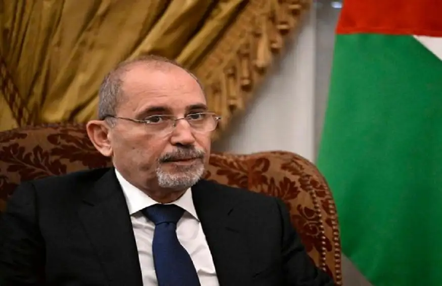 وزير الخارجية يشارك في اجتماع وزاري