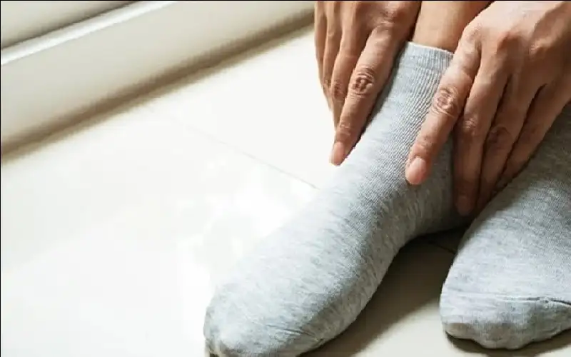 بسبب جوارب.. خلاف بين شقيقين ينتهي