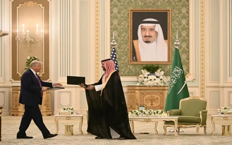 واشنطن والرياض توقعان صفقة أسلحة بـ142