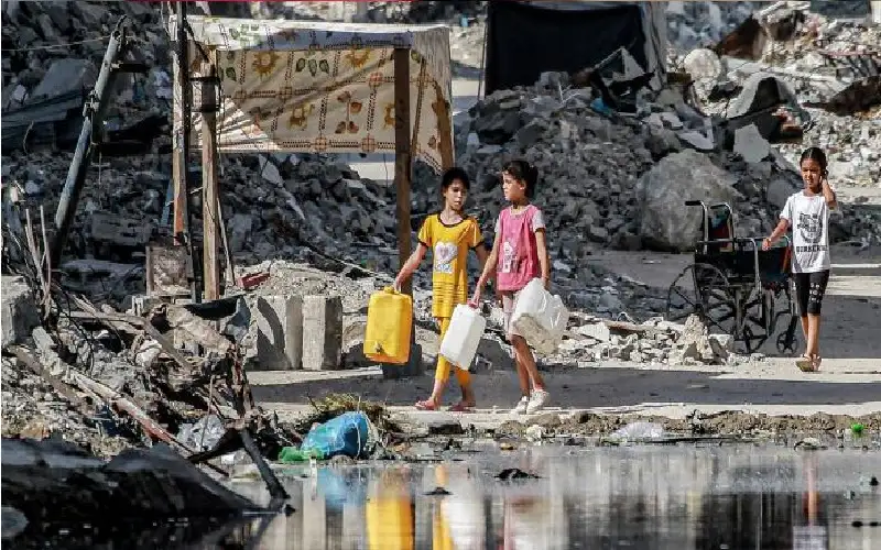 الصحة: 90‎%‎ من الأسر بغزة تواجه