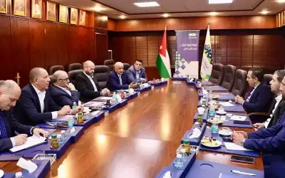 غرفة تجارة عمان تبحث تعزيز التعاون