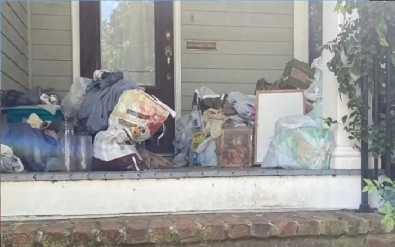 مسنة تزن 272 كغ.. تعيش مع