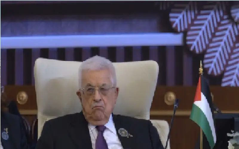 الرئيس الفلسطيني يدعو حماس تسليم السلاح