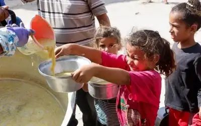 ترامب: الناس في غزة يموتون جوعا