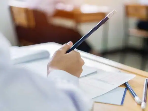 اختبار وزاري تقييمي لطلبة الصف الثالث