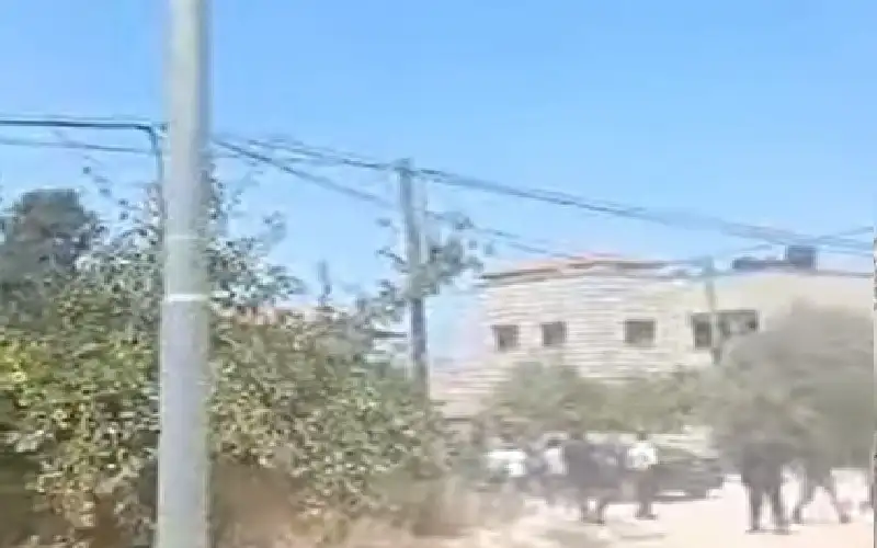 منهم سفراء عرب بينهم السفير الاردني..