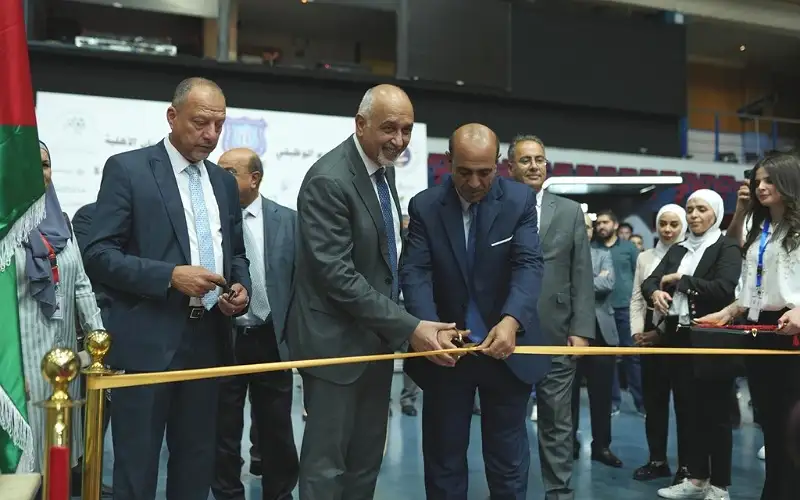 اليوم الوظيفي 2025 في عمان الأهلية