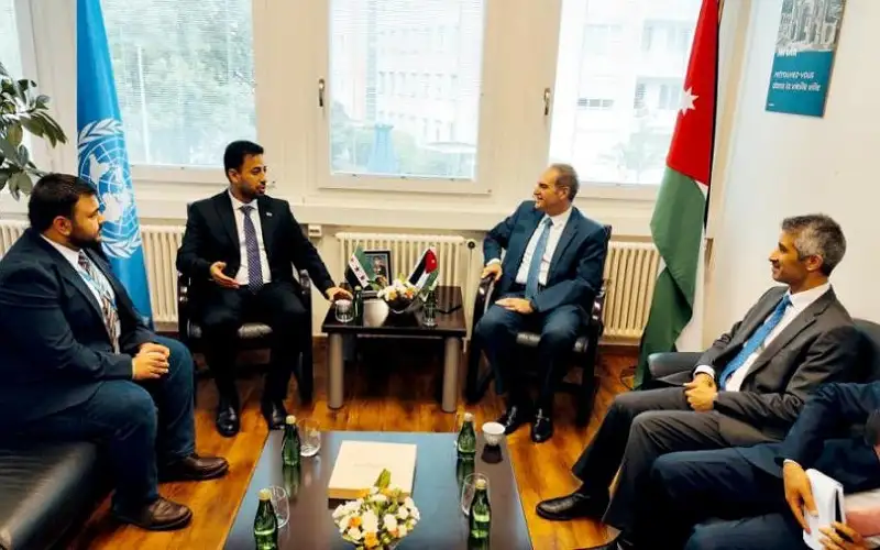 وزير الصحة يؤكد أهمية التعاون مع