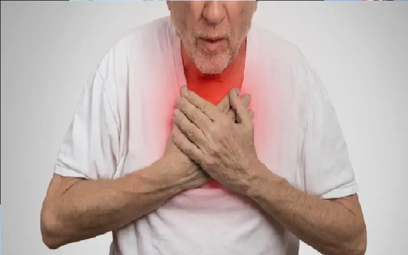 خبيرة تغذية تحذر.. سعال بعد الأكل