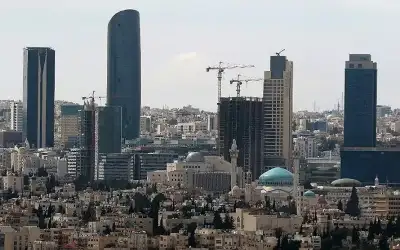 قطاع التجارة والخدمات .. . ازدهار