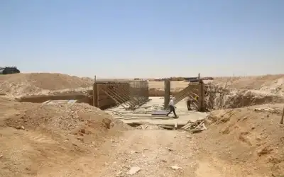 الحكومة تتابع العمل في الطريق المؤدي