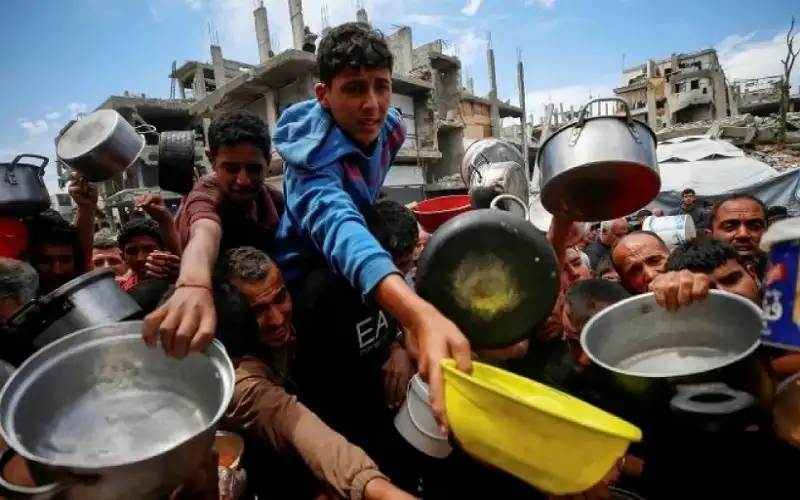 لازاريني يستبعد نجاح خطة المساعدات الجديدة