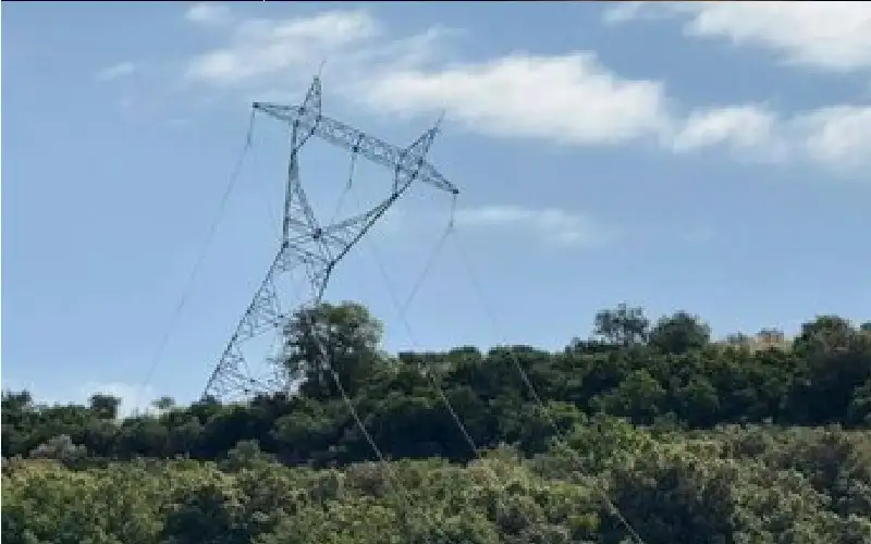 فرنسا.. انقطاع الكهرباء عن نيس بعد