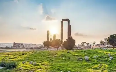الارصاد تحذر من اشعة الشمس ظهر