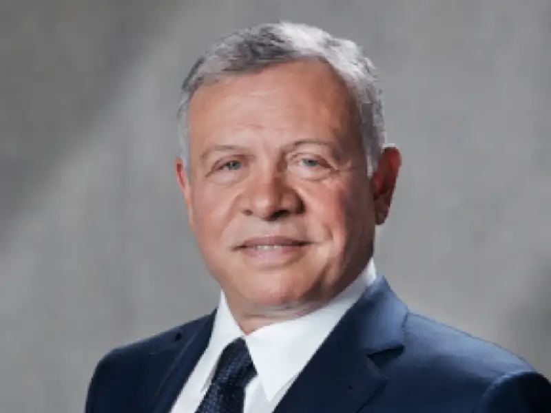 الملك يهنئ رئيس الوزراء الكندي بمنصبه