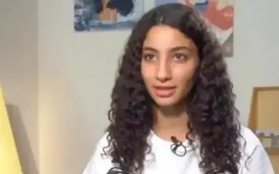 بلقاء عفوي .. ابنة أحمد حلمي