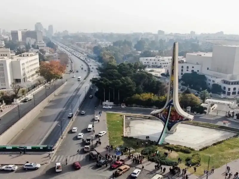 سورية تعيد افتتاح سوق دمشق للأوراق