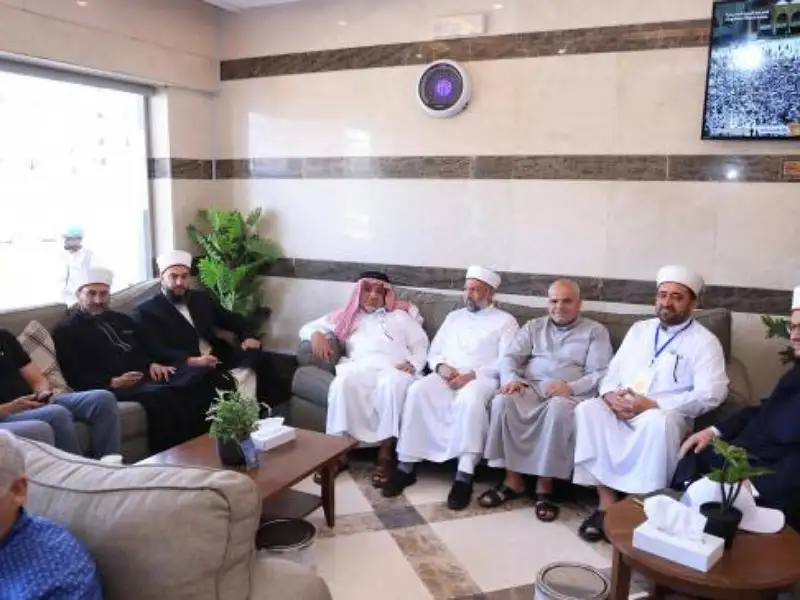 الخلايلة يلتقي ممثلي بعثة دائرة الإفتاء