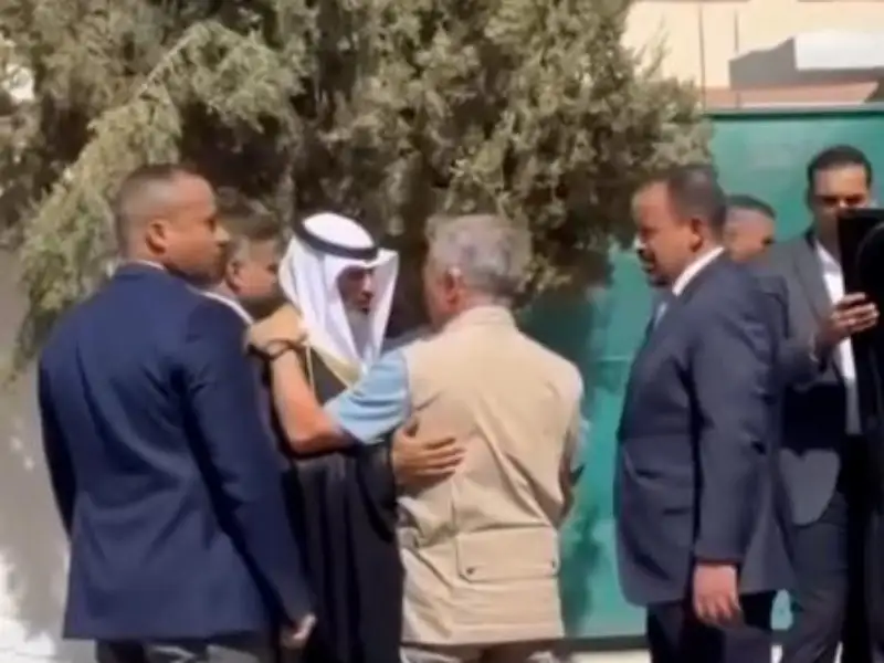 الملك في دارة الشيخ فارس ابوتايه