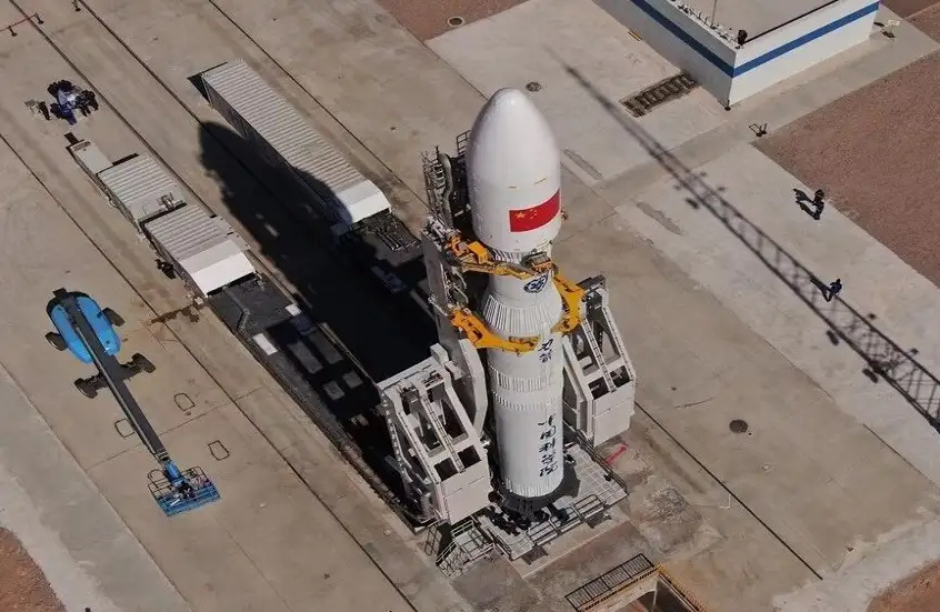 الصين تطلق مهمة لدراسة الكويكبات