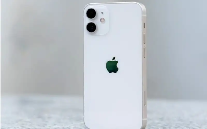 خلاف على آيفون ينتهي بجريمة مروعة..