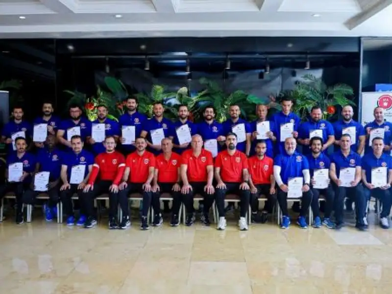 25 مدربا يشاركون في فعاليات دورة