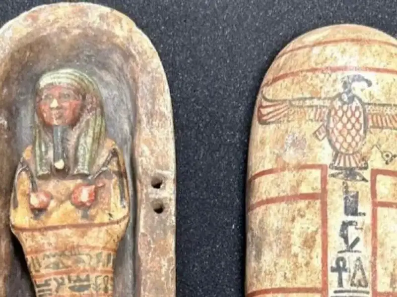 مصر تسترد قطعا أثرية نادرة من