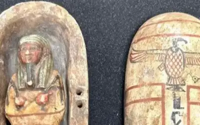 مصر تسترد قطعا أثرية نادرة من