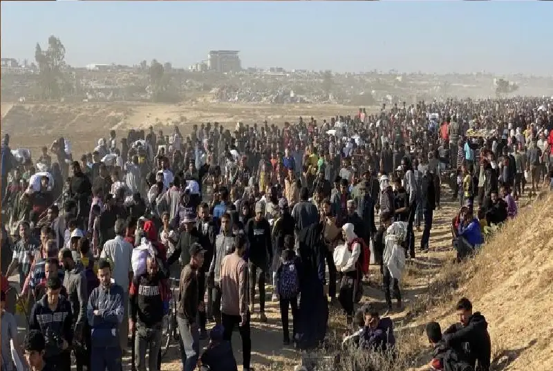 استهداف الجائعين.. الاحتلال يطلق النار على