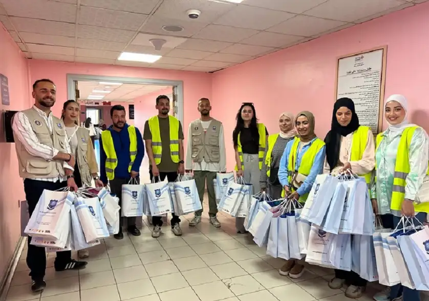 عمان الأهلية تنظم زيارة الى مستشفى