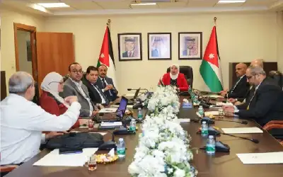 وزيرة النقل تتابع متطلبات ترخيص مطار
