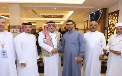 وزير الأوقاف يزور بعثتي القوات المسلحة