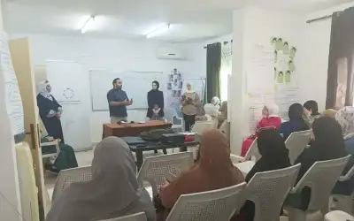 مركز شابات المزار الجنوبي يختتم ورشة