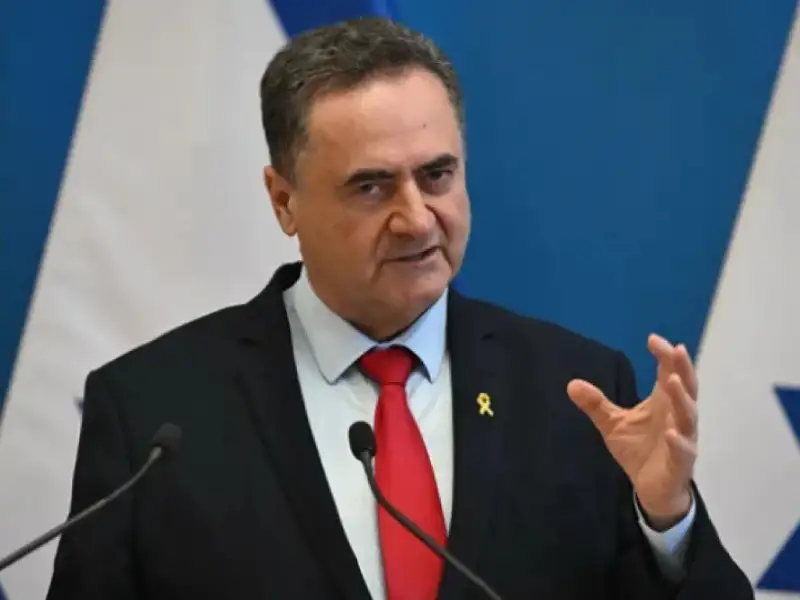 وزير الحرب الإسرائيلي: الرئيس السوري مسؤول
