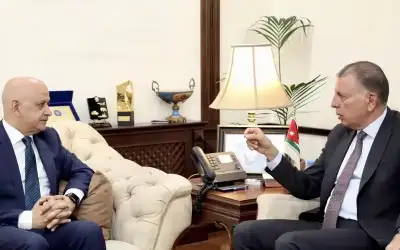 الحاج توفيق يلتقي وزير الداخلية ويناقشان